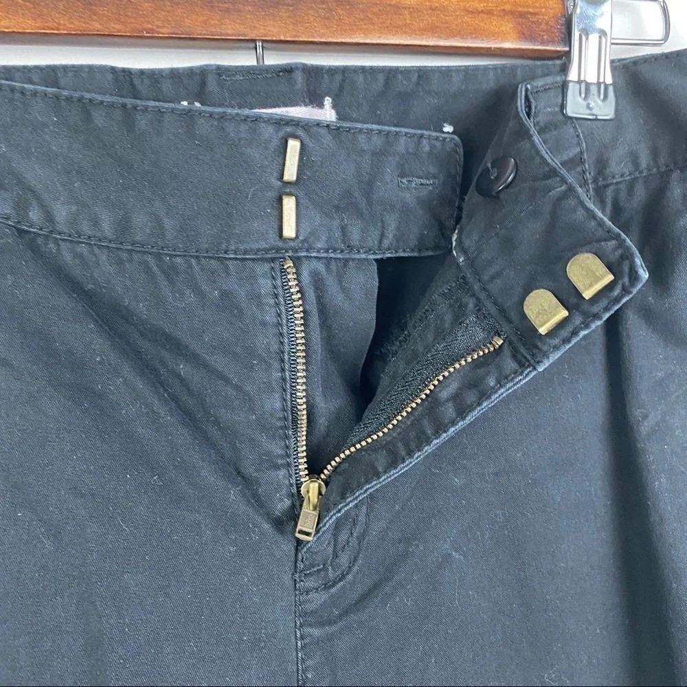 Ann Taylor Loft Wide Leg Casual Pants Women's 10 Black Button Flap Mid‎ Rise